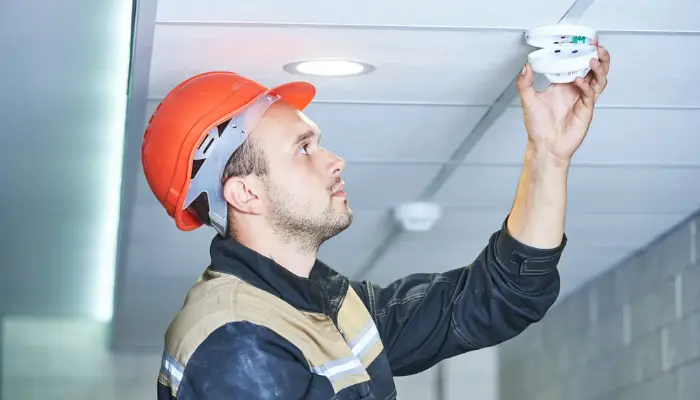 Fire Alarms and Smoke Detectors in Workplace
